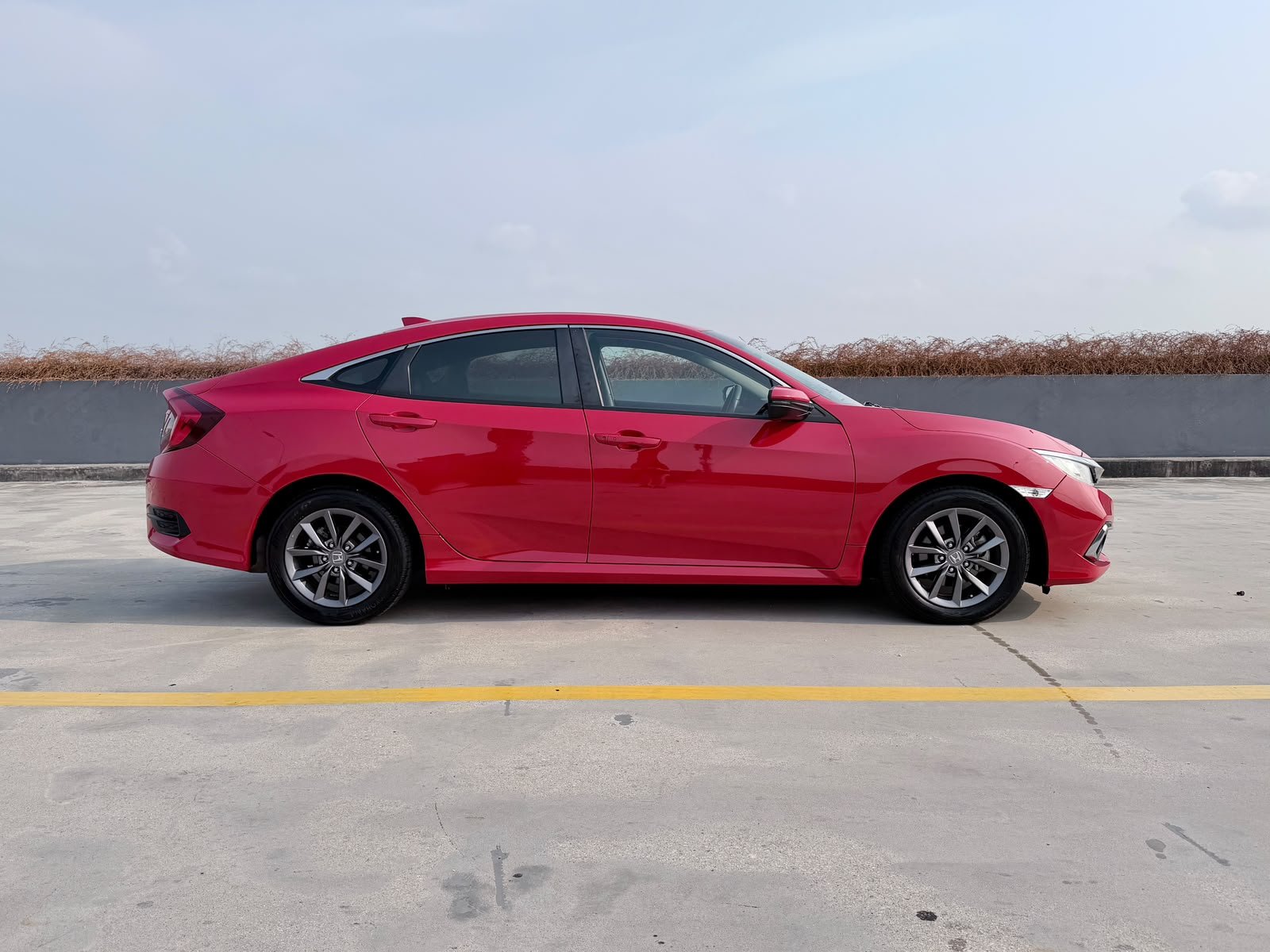 Honda Civic 1.6 VTi photo 4